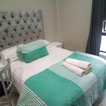 One Rosebank Stay Johannesburg Dış mekan fotoğraf