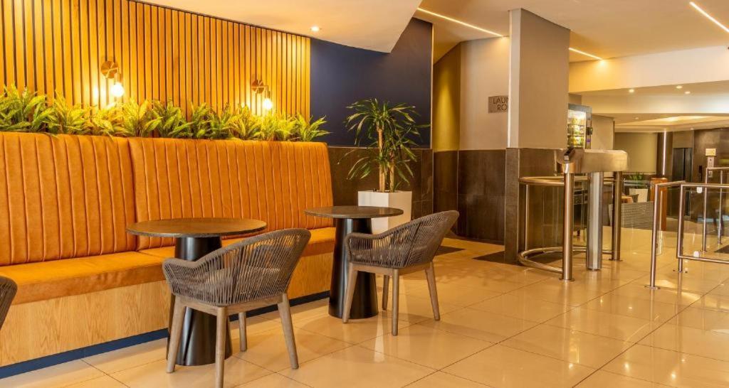 One Rosebank Stay Johannesburg Dış mekan fotoğraf